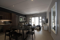  Vacation Hub International | Insignia Luxury Apartments Room