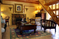  Vacation Hub International | Foxhill Guesthouse Room