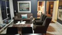  Vacation Hub International | 4 C Ocean View Self-catering Apartment Room