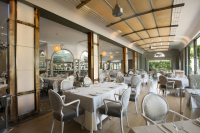  Vacation Hub International | Vineyard Hotel Room