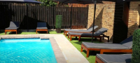  Vacation Hub International | Palm Swift Luxury Accommodation Room