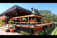  Vacation Hub International | Eagles Guest Farm Room