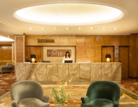  Vacation Hub International | Astor Hotel Room