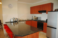  Vacation Hub International | Kuta Beach Suites 7 Room