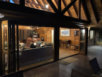  Vacation Hub International | The Log Cabin Room