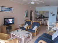  Vacation Hub International | WATERFRONT 5 2b1b Room