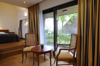  Vacation Hub International | Hotel Rosenburg Room