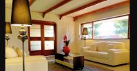  Vacation Hub International | Royal Sable Room