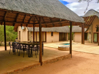  Vacation Hub International | Safarilicious Room