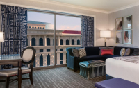  Vacation Hub International | Caesars Palace Room