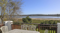  Vacation Hub International | Plett River Apartment Room