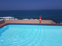  Vacation Hub International | Sunrise Beach View Room