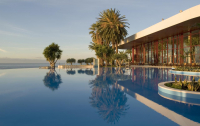  Vacation Hub International | Pestana Casino Park Room
