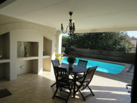  Vacation Hub International | The Beach House Room
