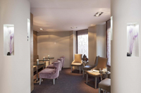  Vacation Hub International | Hotel Elysees Flaubert Paris Room