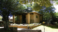  Vacation Hub International | Lake Chrissie Lodge Room