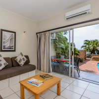  Vacation Hub International | Sunrise Beach Resort Room