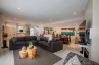  Vacation Hub International | Camps Bay Vacations Room