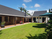  Vacation Hub International | Outeniqua enRoute Guesthouse Room