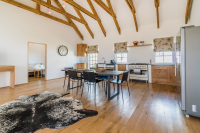  Vacation Hub International | Druk-My-Niet Guava Cottage Room
