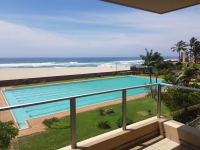  Vacation Hub International | Boulevard 8 Room