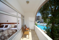  Vacation Hub International | Armas Bella Sun Room