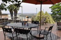  Vacation Hub International | Crane's Nest Guest House & Spa @ 313 Room