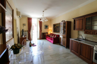  Vacation Hub International | Rome Kings Suite Room