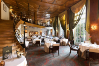  Vacation Hub International | Chateau de Montvillargenne Room