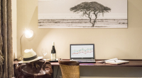  Vacation Hub International | The Border Hotel Room