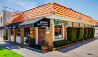  Vacation Hub International | Dunes Inn - Sunset Room