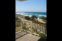  Vacation Hub International | Umdloti Cabanas 32 Room