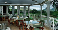  Vacation Hub International | Belvedere-on-River Room