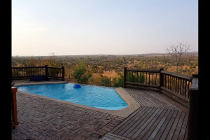  Vacation Hub International | Impala Lodge Mabalingwe Room