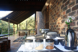  Vacation Hub International | Ama-Zing African Safaris Lodge Kruger Park Room