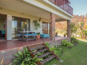  Vacation Hub International | PJ's Family Cottage Room