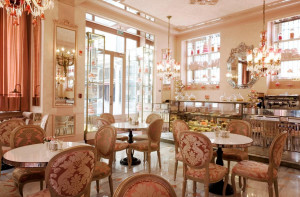  Vacation Hub International | Pera Palace Hotel Room