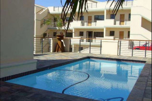  Vacation Hub International | Sancta Maria Room