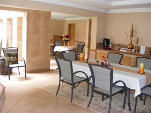  Vacation Hub International | Bubez Guesthouse Room