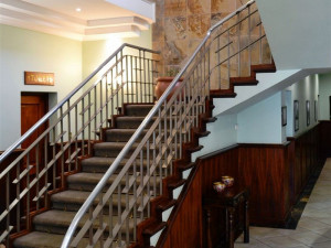  Vacation Hub International | Crown Hotel Room