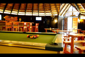  Vacation Hub International | Umndini Safari Resort & Venue - Luxury House Deysel Room