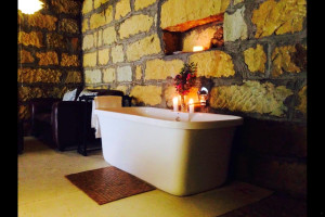  Vacation Hub International | Old Mill Drift Guest Farm - Rock Unit Room