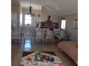  Vacation Hub International | Tietiesdraai - Unit 4 Room