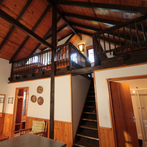  Vacation Hub International | Moon Shine on Whiskey - Tree Frog Forest Cabin Room