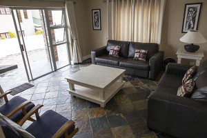  Vacation Hub International | Twin Okes Self-catering Unit Room