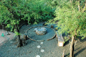  Vacation Hub International | Lions Liar Room