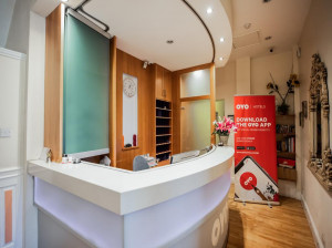  Vacation Hub International | OYO Grantly Hotel Room