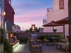  Vacation Hub International | The Crown Hotel Room