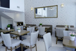  Vacation Hub International | Phidias Hotel in Athens Room