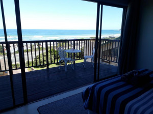  Vacation Hub International | Sea La Vie Beach House Room